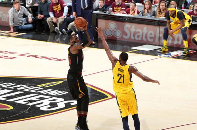  法兰克福补时绝杀，惊险拿下关键战役